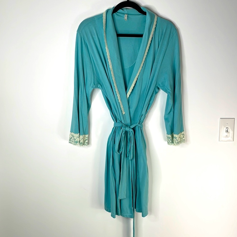 b.up •M• Pima Cotton/Modal Blend Mid Length Lace Trim Robe